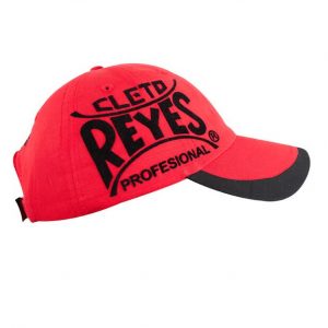 Gorra roja Cleto Reyes