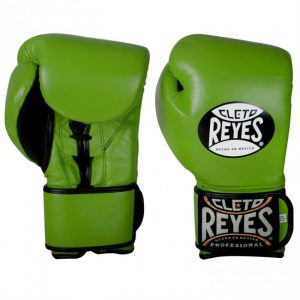 Guantes de entrenamiento de boxeo verdes